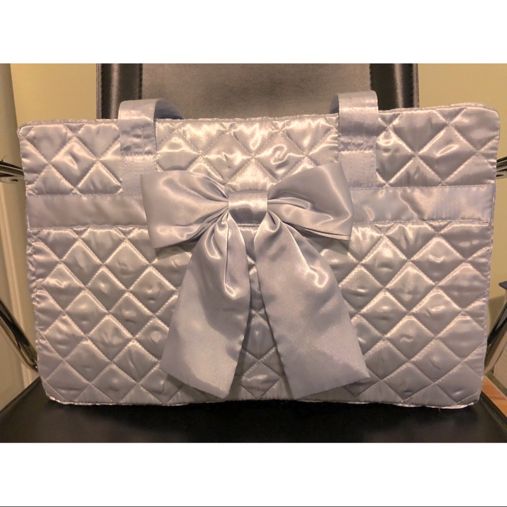 💎 NaRaYa Satin Quilted With Bow Travel Bag